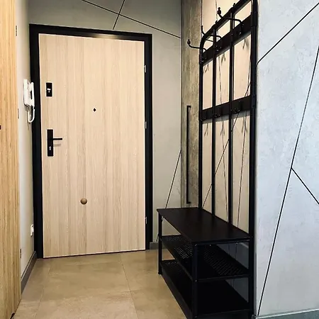 Apartament Husarska דירה *